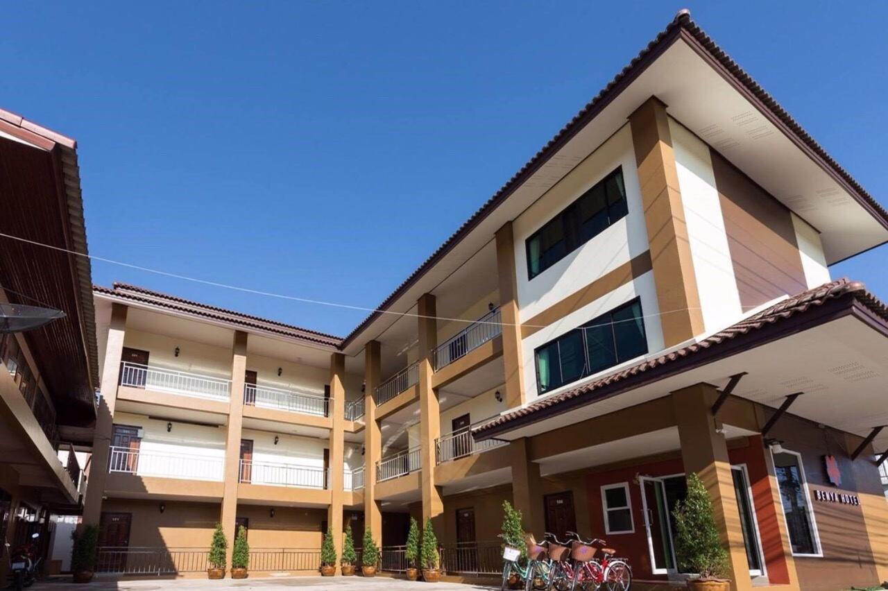 Benya Hotel Nan Exterior foto